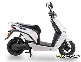50cc scooter Pink Mobility PinkMe